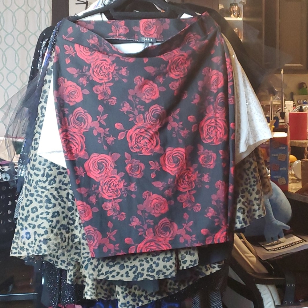 Torrid Pencil Skirt w/ Red Roses